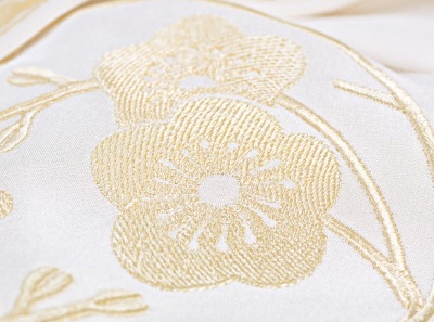 Машинная вышивка гладью - цветы золотой нитью - фото 2