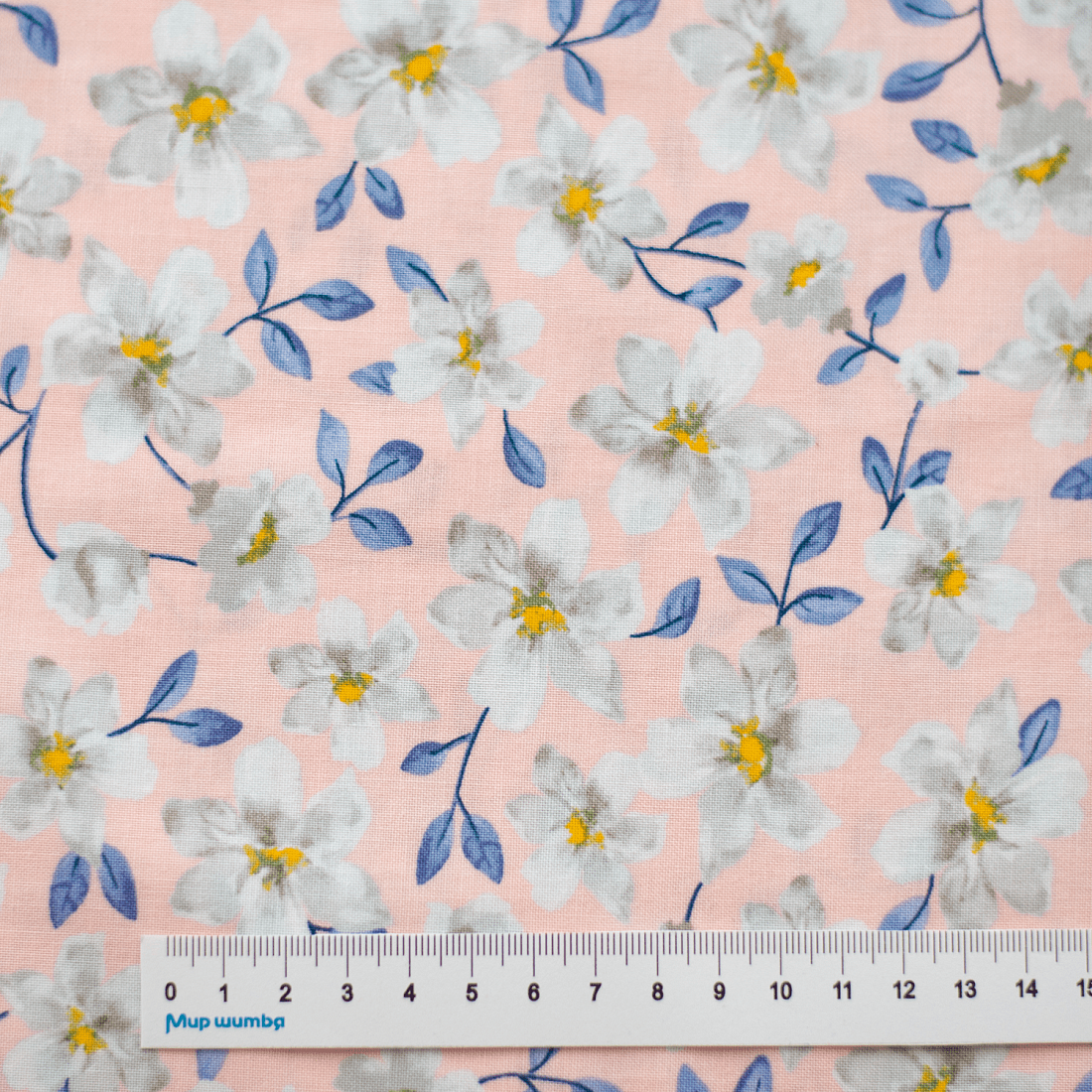 Ткань хлопок для пэчворка для одежды розовый, цветы, Windham Fabrics (арт. 52592-4)